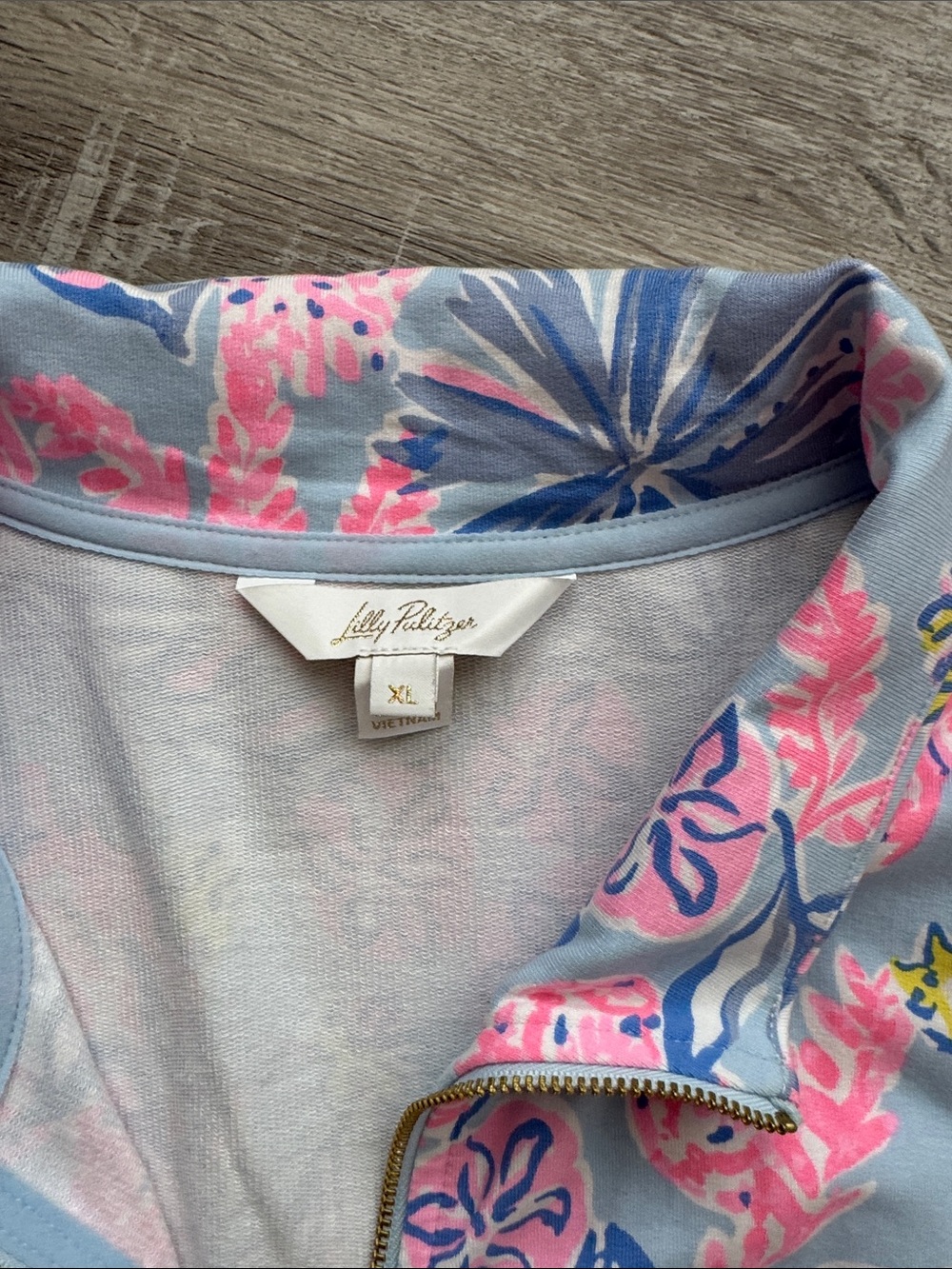 Lilly Pulitzer Leona Zip front Jacket XL elephant, splash - Picture 3 of 5
